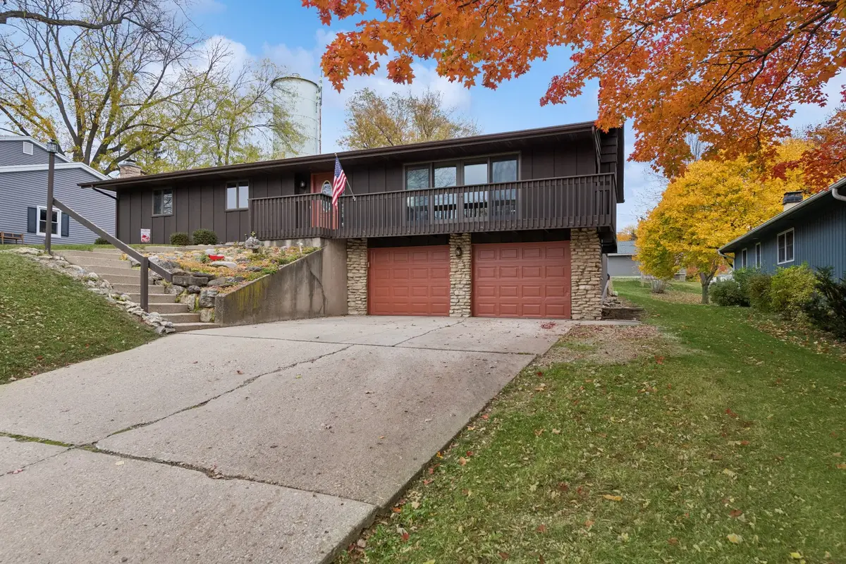4 Summit Street, East Dundee, IL 60118 - Image #1