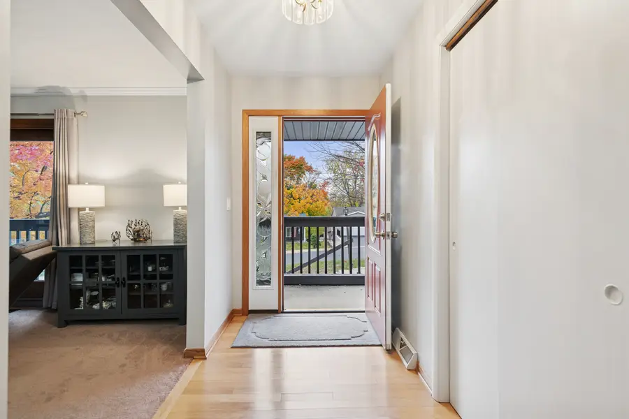 4 Summit Street, East Dundee, IL 60118 - Image #2