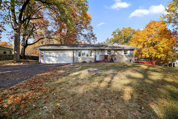 1393 Oakleaf Drive, St. Anne, IL 60964
