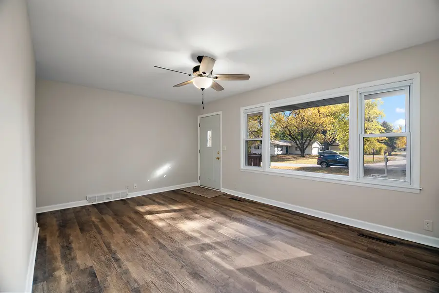 1393 Oakleaf Drive, Saint Anne, IL 60964 - Image #3