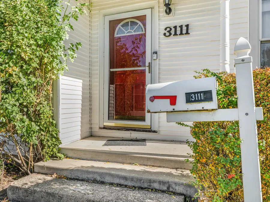 3111 Stillwell Drive, Des Plaines, IL 60018 - Image #3