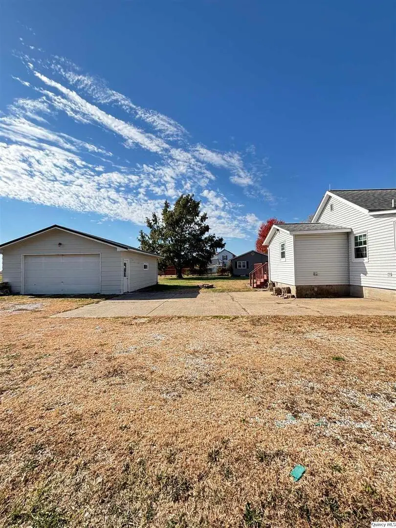 41 Main Street, Carthage, IL 62321 - Image #3