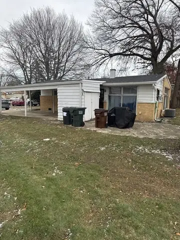 17222 Country Lane, Hazel Crest, IL 60429 - Image #3