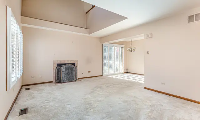 7140 Olde Gatehouse Road, Tinley Park, IL 60477 - Image #3