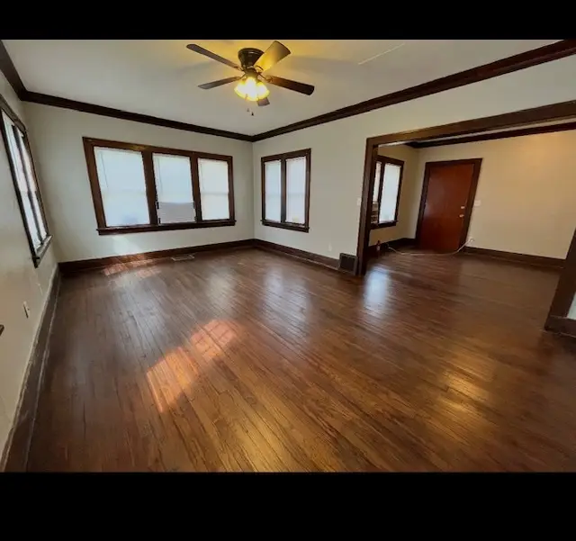 829 Buckbee Street, Rockford, IL 61104 - Image #2