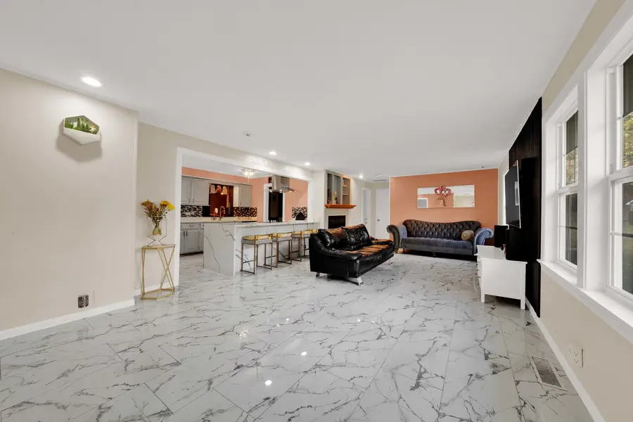 2135 Richton Road, Steger, IL 60475 - Image #3