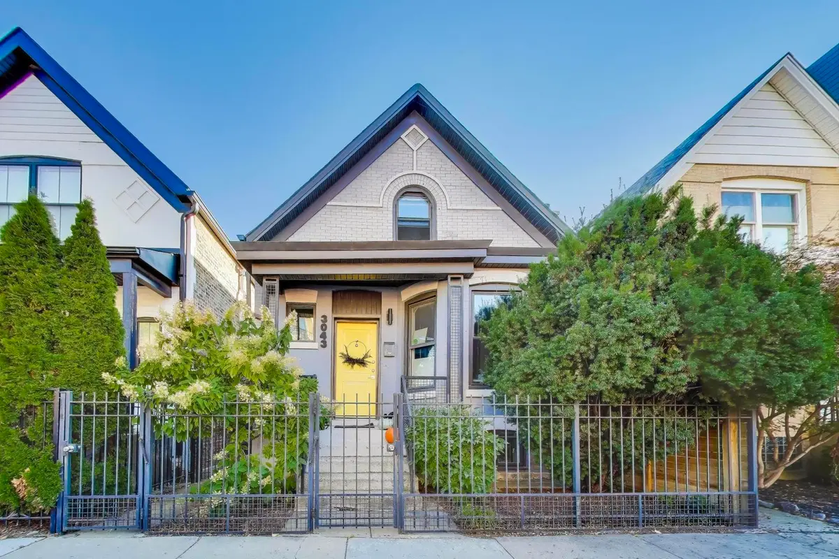 3043 W Diversey Avenue, Chicago, IL 60647 - Image #1