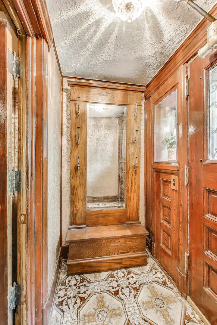 1312 N Astor Street, Chicago, IL 60610 - Image #3