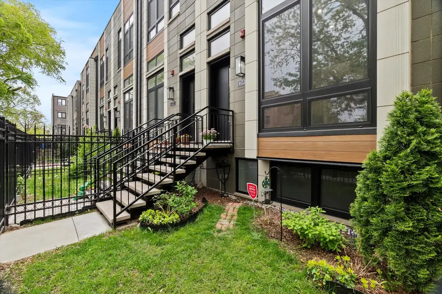 6223 S Ellis Avenue, Chicago, IL 60637 - Image #2