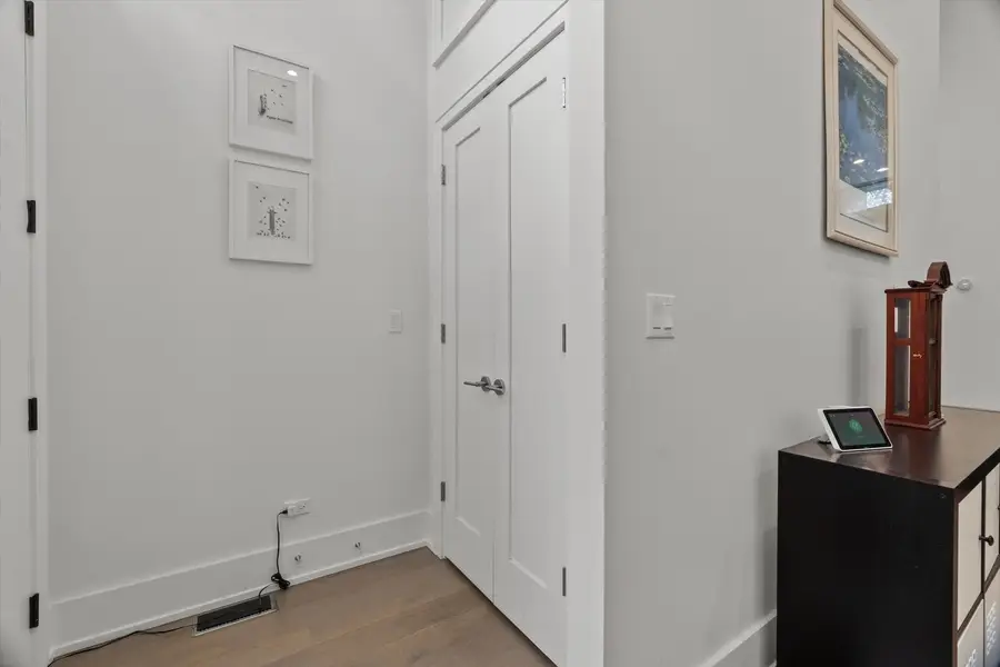 6223 S Ellis Avenue, Chicago, IL 60637 - Image #3