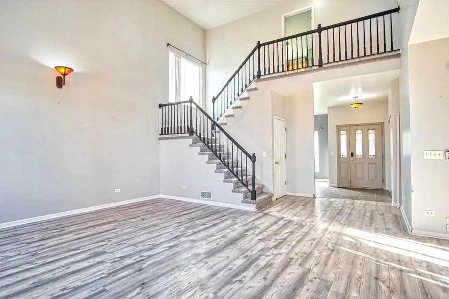 1731 Redwood Lane, McHenry, IL 60050 - Image #2