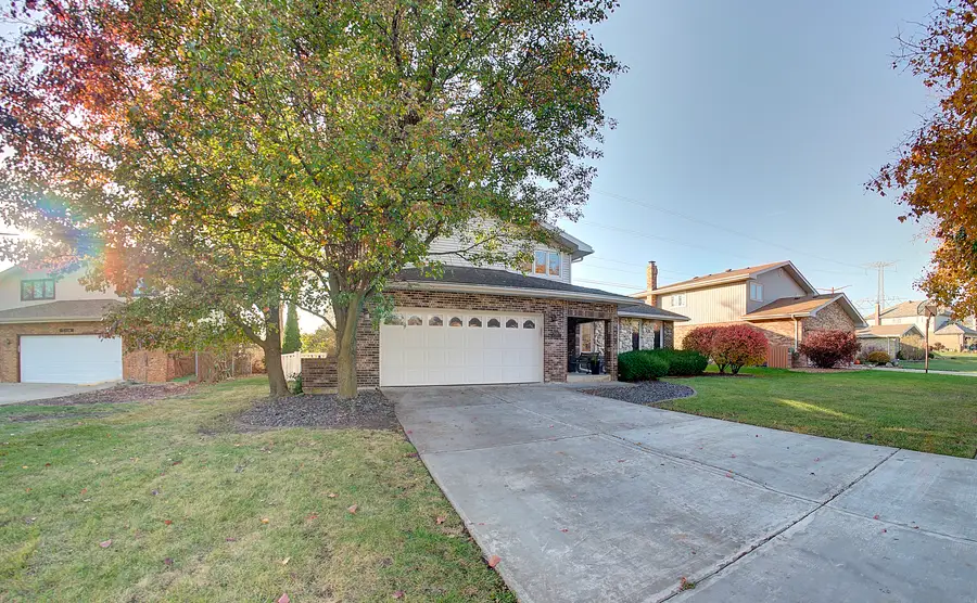 15656 S Walnut Court, Homer Glen, IL 60491 - Image #2