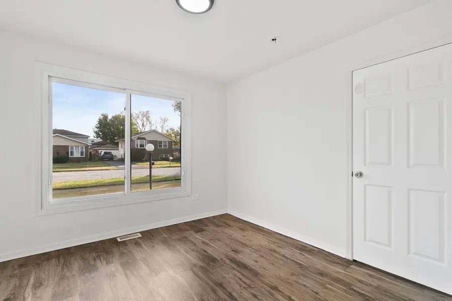 2236 W 157th Place, Markham, IL 60426 - Image #3