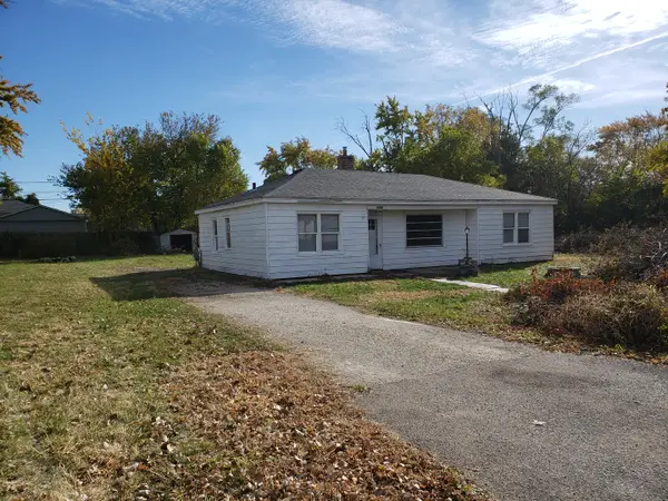 1305 S Wisconsin Avenue, Lombard, IL 60148