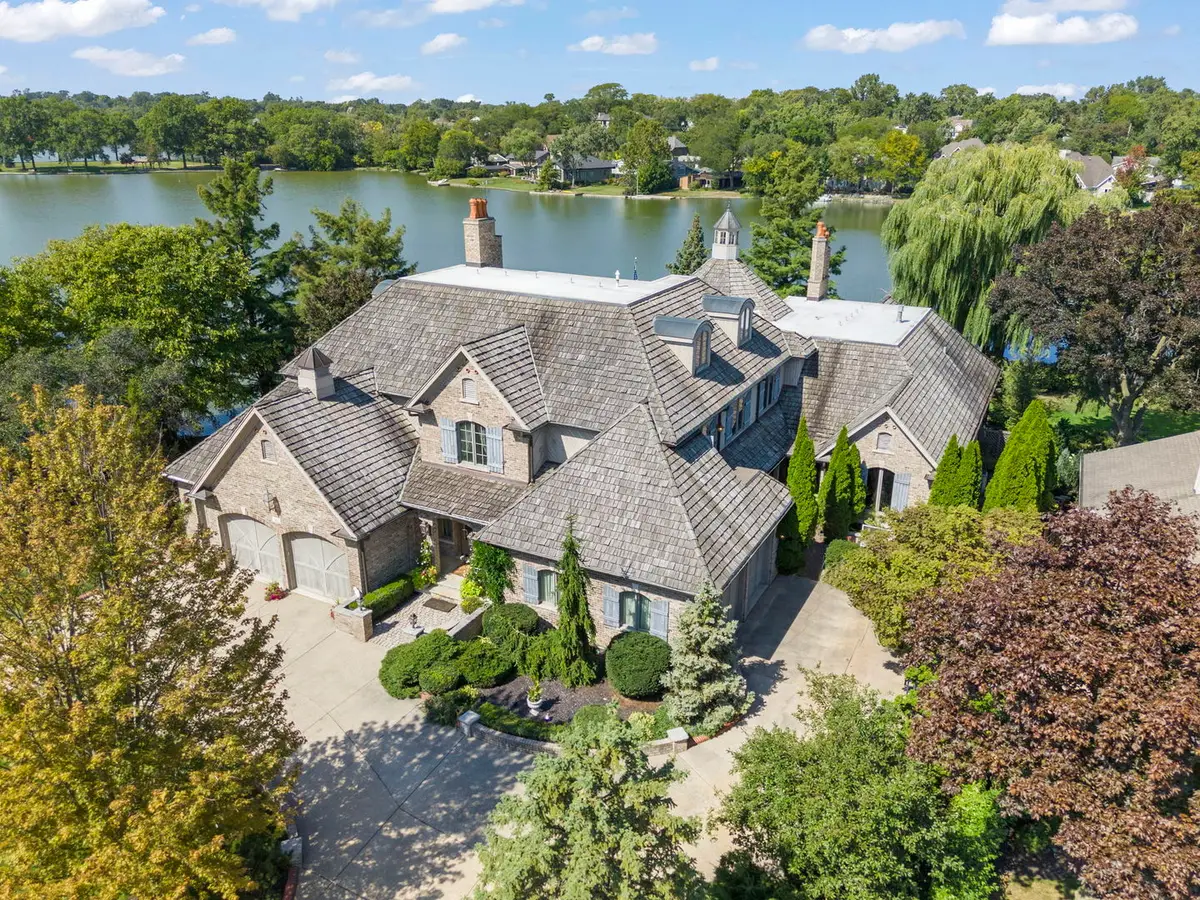 561 W 58th Street, Hinsdale, IL 60521 - #1