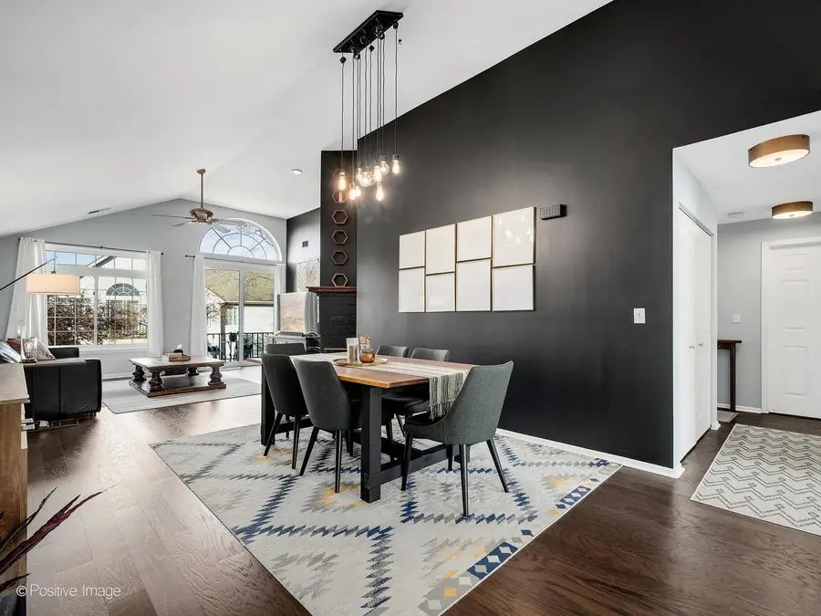 30W091 Penny Lane #30W091, Warrenville, IL 60555 - Image #3