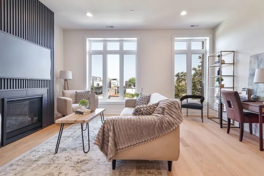 2417 W Walton Street #3, Chicago, IL 60622 - Image #3