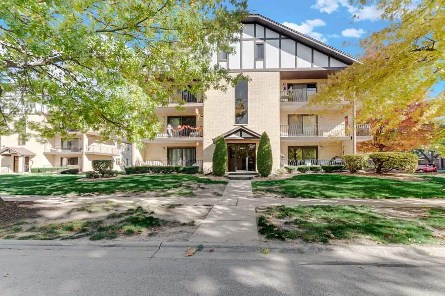 17961 Royal Oak Court #1S, Tinley Park, IL 60477 - Image #2