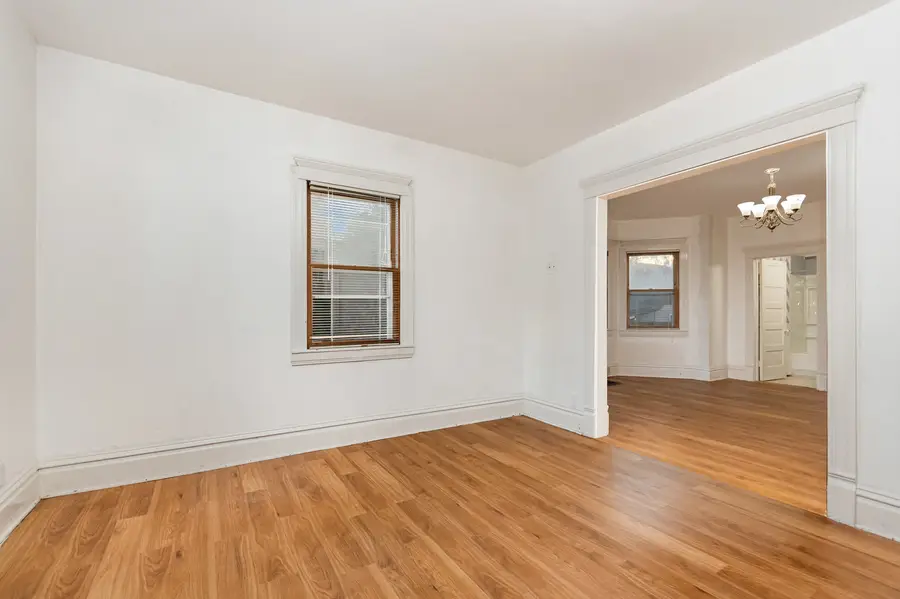 614 Hammond Avenue, Aurora, IL 60506 - Image #3