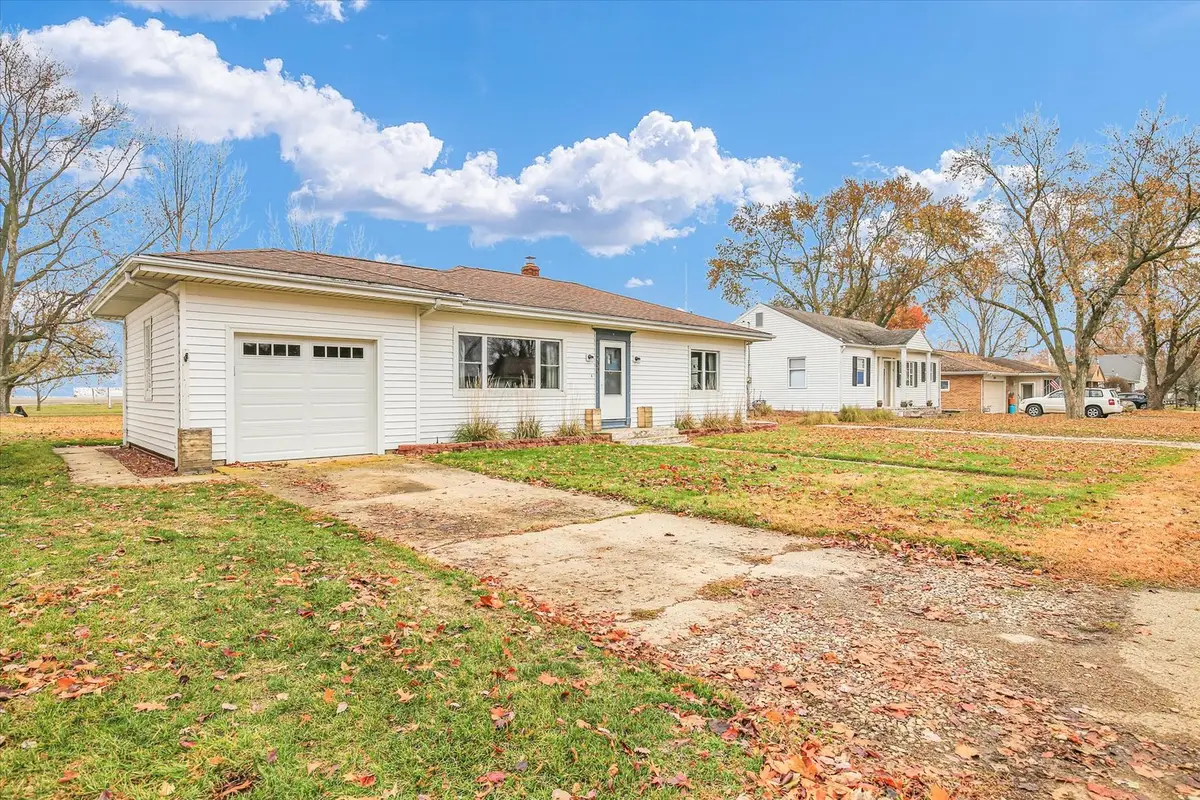 Address Withheld By Seller, Thomasboro, IL 61878 - Image #1