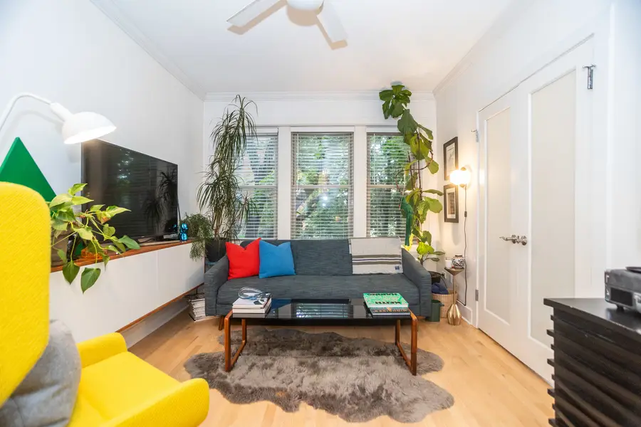 1704 W Catalpa Avenue #2W, Chicago, IL 60640 - Image #3