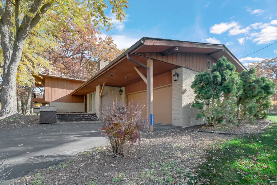 24237 S Thorn Creek Lane, Crete, IL 60417 - Image #3