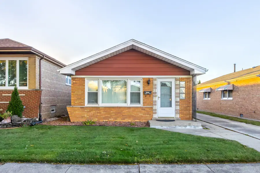 5950 S Natoma Avenue, Chicago, IL 60638 - Image #2