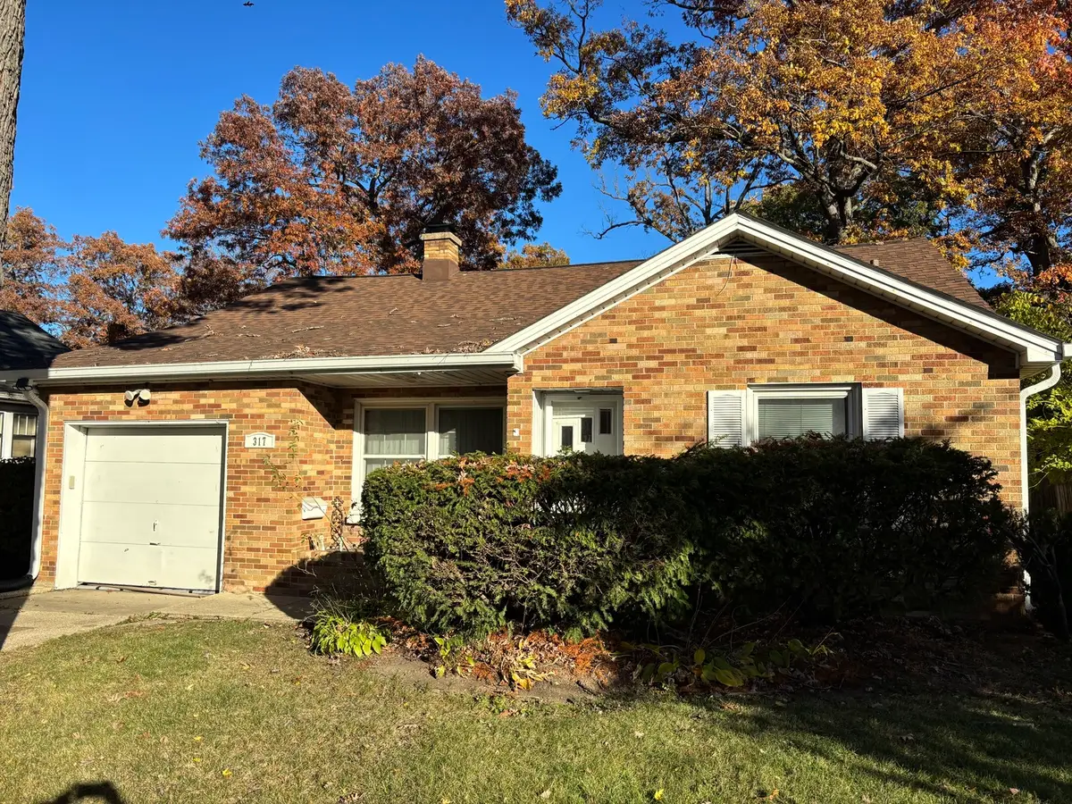 317 N Jackson Street, Waukegan, IL 60085 - #1