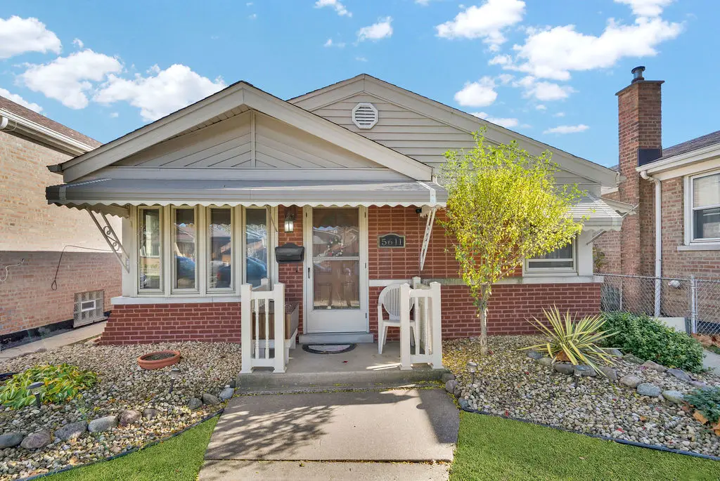 5611 S Monitor Avenue, Chicago, IL 60638 - Image #1