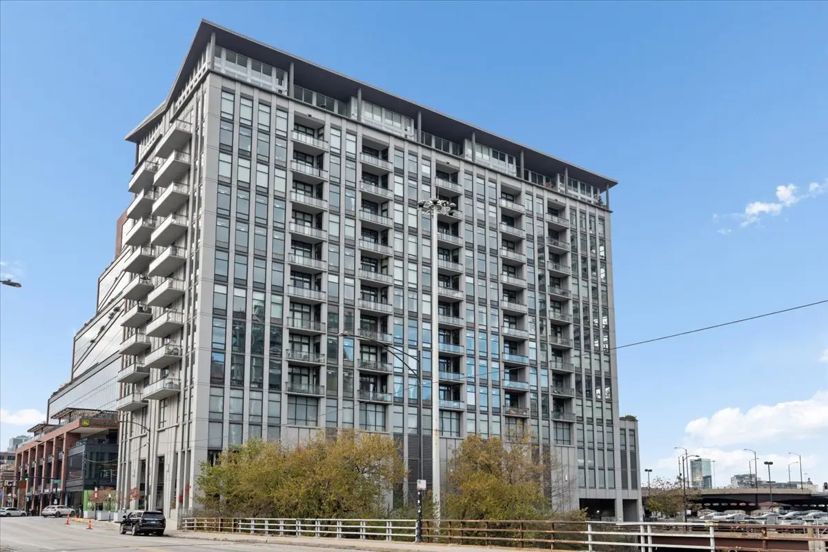 Address Withheld By Seller, Chicago, IL 60661 - Image #1