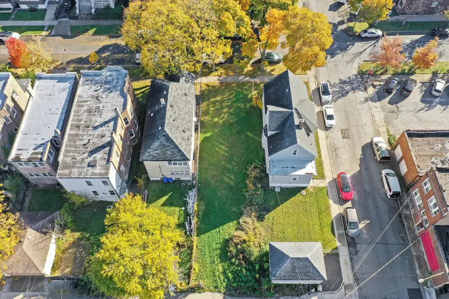 11442 S Prairie Avenue, Chicago, IL 60628 - Image #3