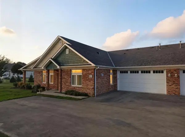 437 Stearn Drive #437, Genoa, IL 60135