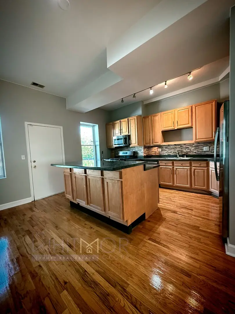 1108 E Marquette Road #207, Chicago, IL 60637 - Image #3