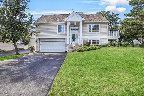 161 Lucerne Court, Wheeling, IL 60090