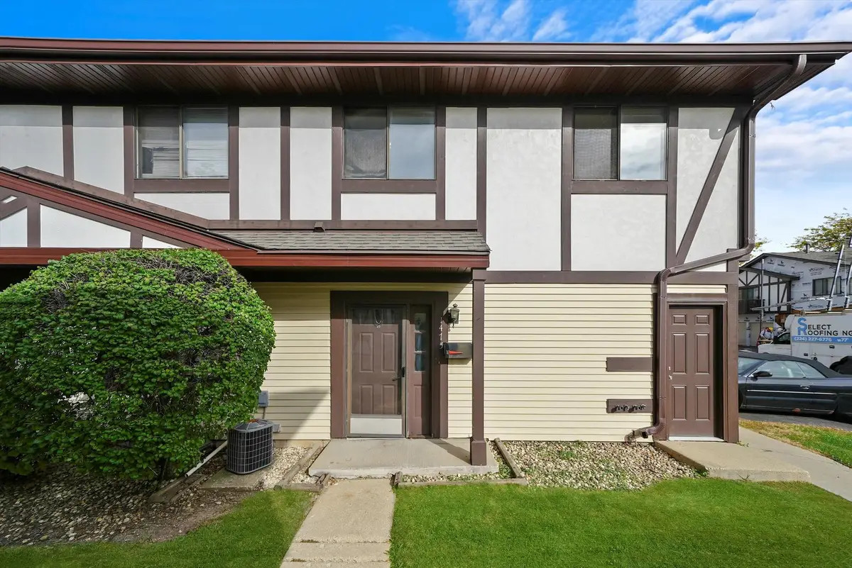 1475 Sacramento Drive #1475, Hanover Park, IL 60133 - Image #1