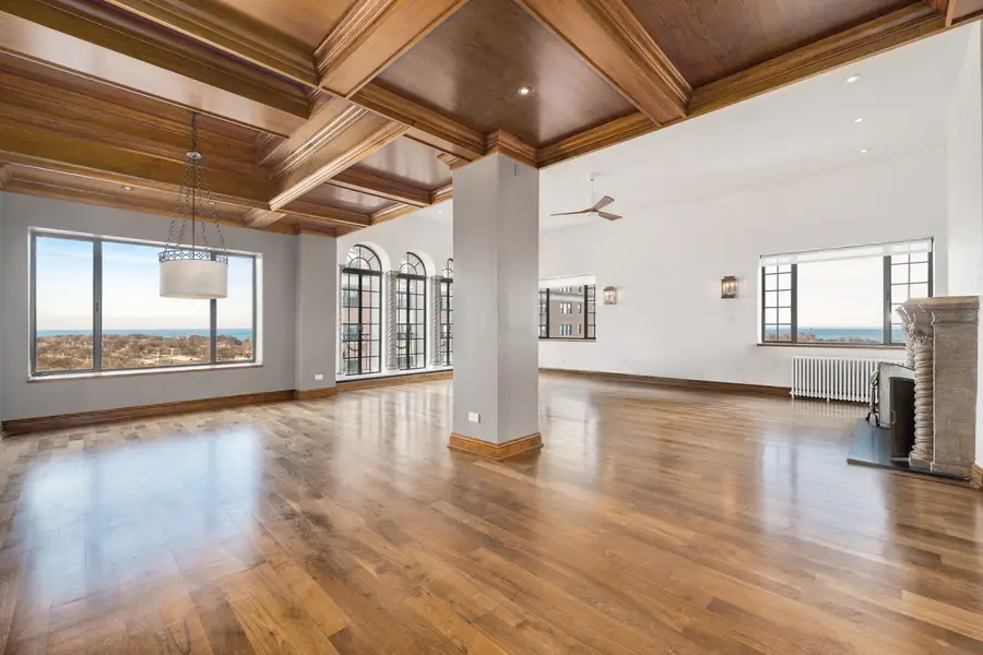 707 W Junior Terrace #PH-12, Chicago, IL 60613 - Image #2