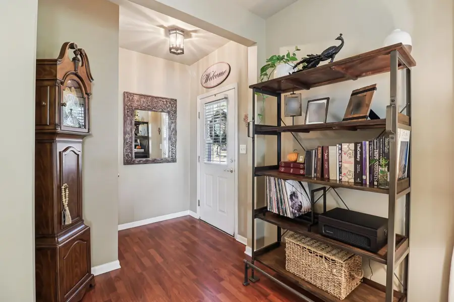 545 Metropolitan Street, Aurora, IL 60502 - Image #3