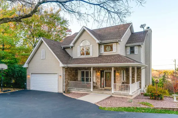 Address Withheld By Seller, Spring Grove, IL 60081