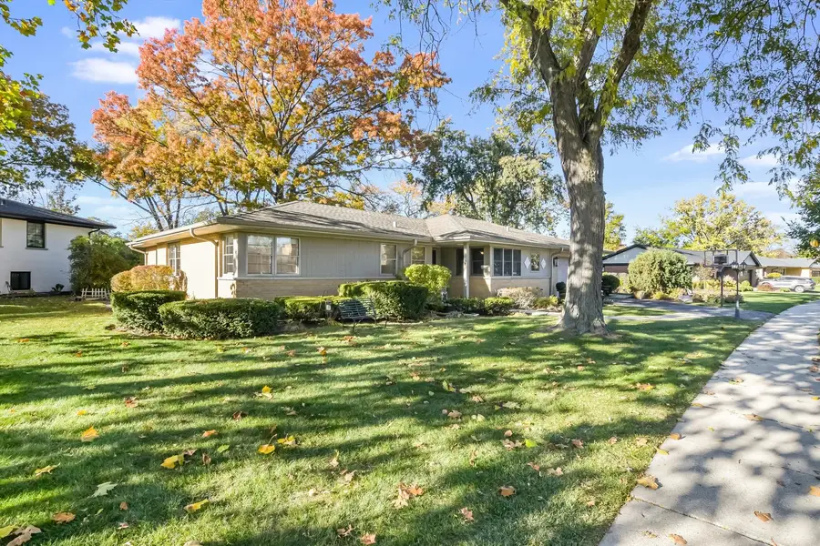 Address Withheld By Seller, Park Ridge, IL 60068 - Image #2