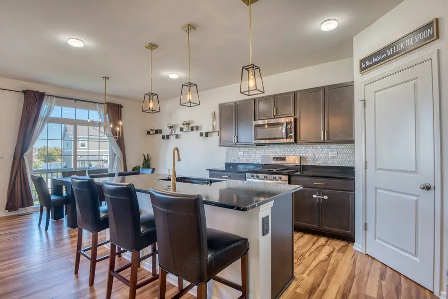 Address Withheld By Seller, Plainfield, IL 60586 - Image #3