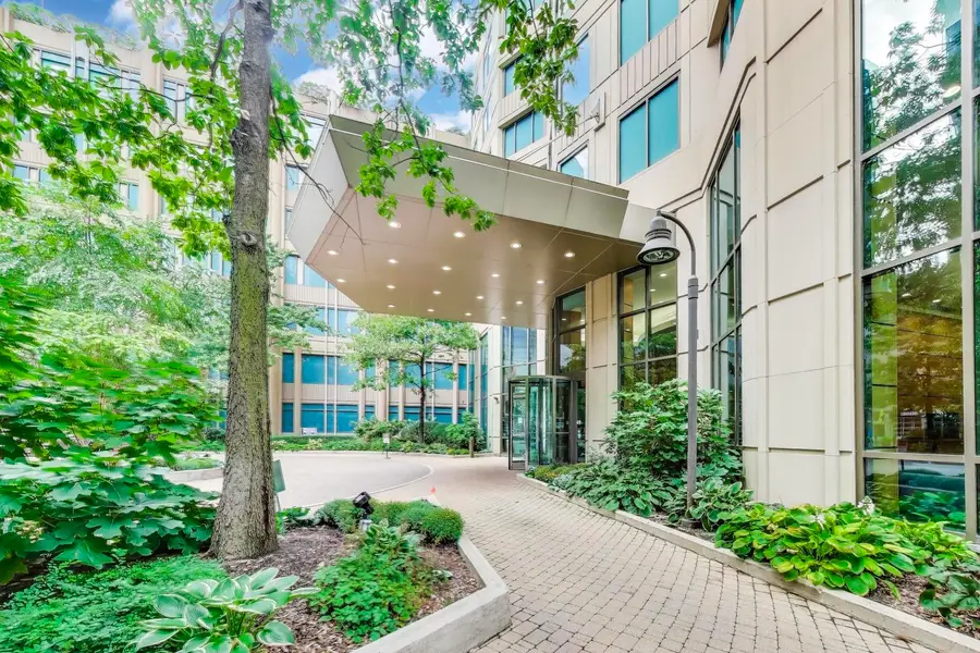 400 N Lasalle Drive #1211, Chicago, IL 60654 - Image #2