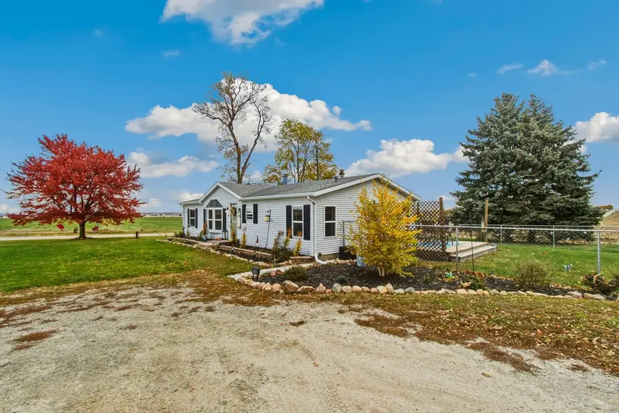 2098 Stone Road, Ashton, IL 61006 - Image #3