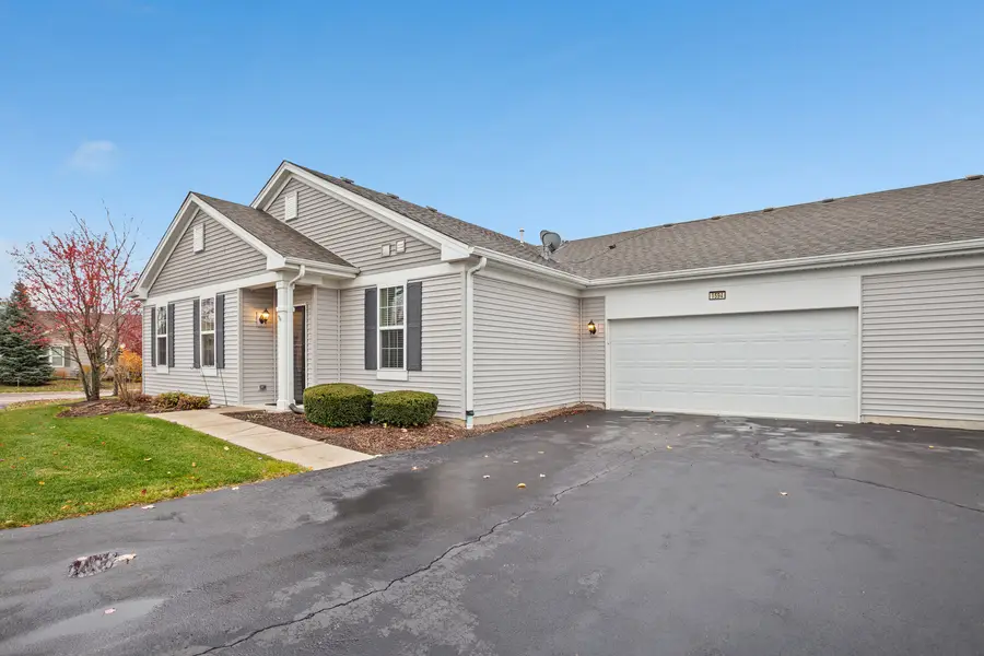 1594 Hannah Lane #1112, Pingree Grove, IL 60140 - Image #2