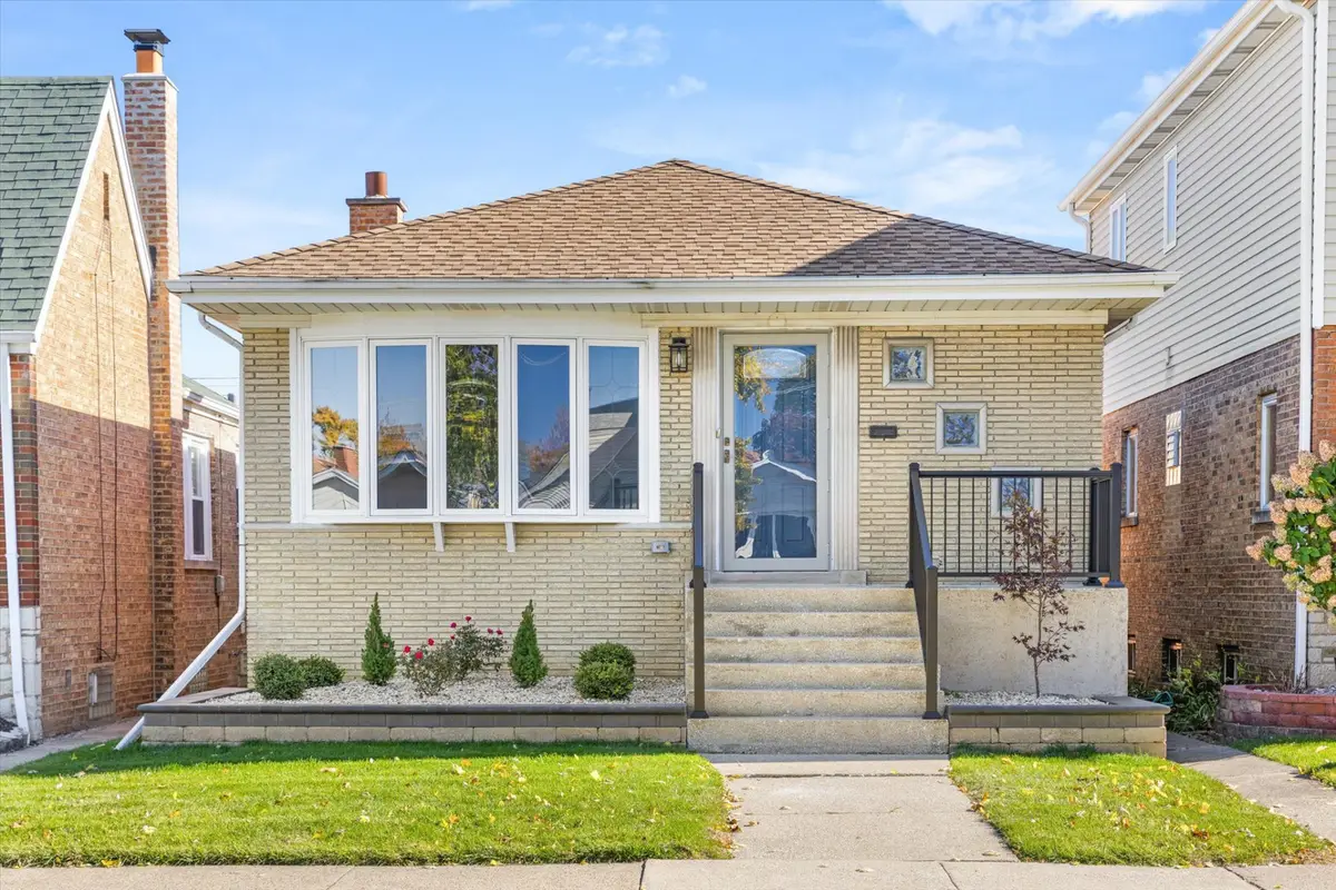 5427 S Newcastle Avenue, Chicago, IL 60638 - Image #1