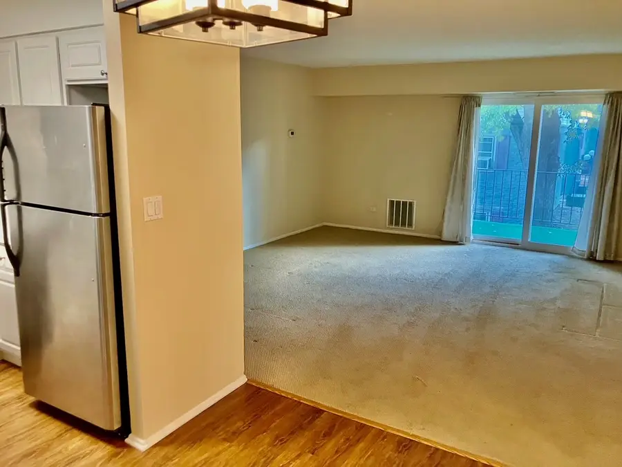 9514 Lawrence Avenue #2204, Schiller Park, IL 60176 - Image #2