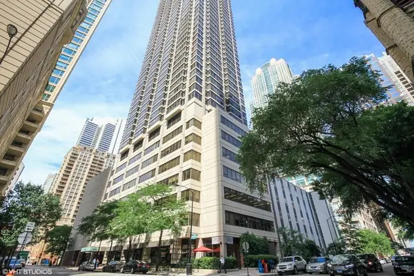 30 E Huron Street #3005, Chicago, IL 60611