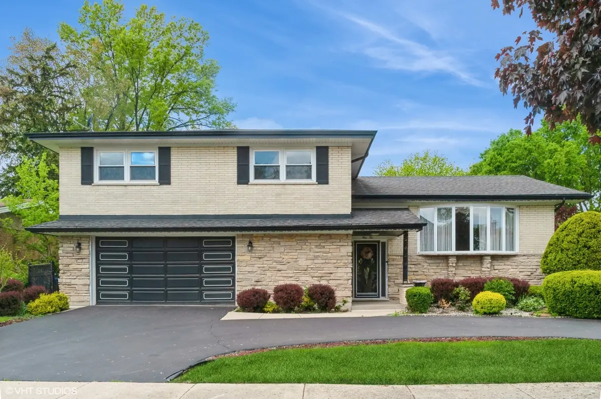 Address Withheld By Seller, Mount Prospect, IL 60056 - Image #1