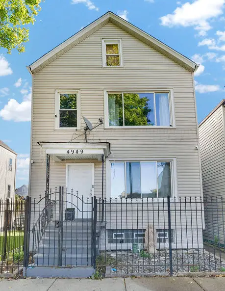Address Withheld By Seller, Chicago, IL 60609 - Image #1