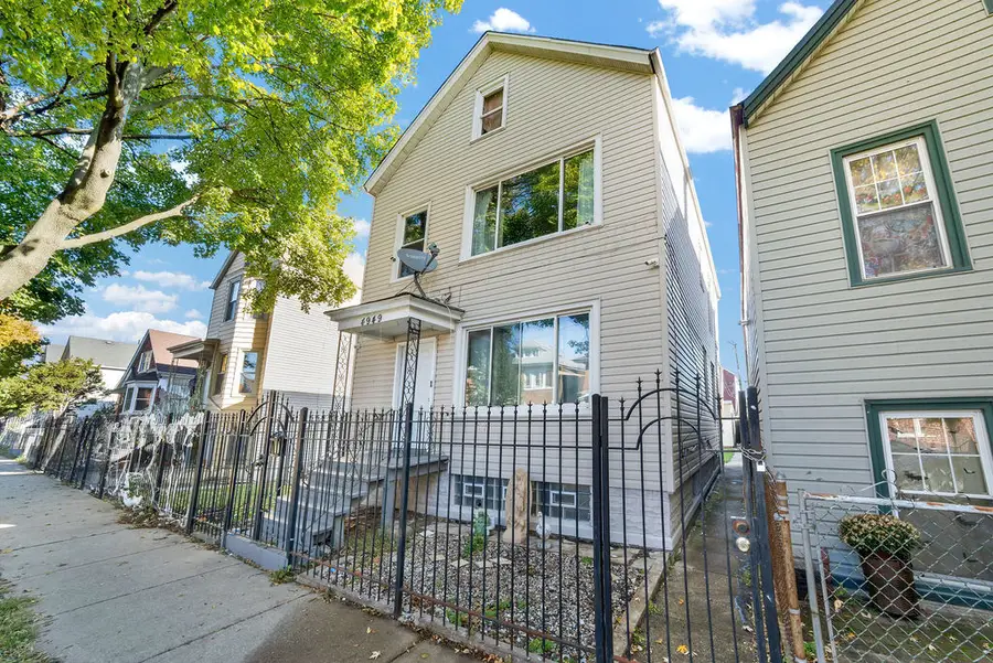 Address Withheld By Seller, Chicago, IL 60609 - Image #3