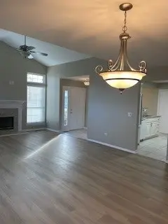 1607 Camberley Court #4, Bartlett, IL 60103 - Image #3